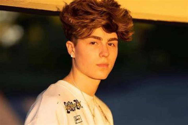 
Callum Orchison Height, Weight, Net Worth, Age, Birthday, Wikipedia, Who, Nationality, Biography 