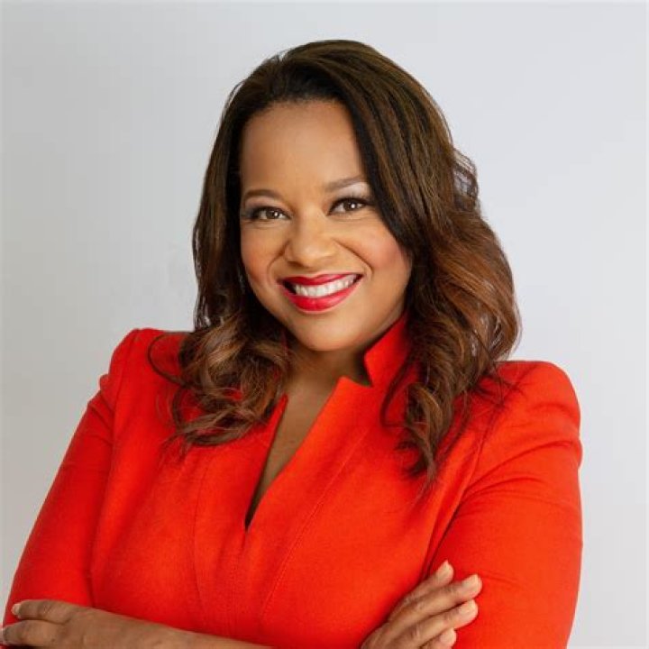 Diane King Hall Height, Weight, Net Worth, Age, Birthday, Wikipedia, Who, Nationality, Biography