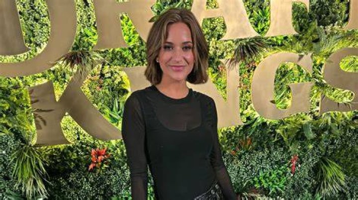 
Dianna Russini Height, Weight, Net Worth, Age, Birthday, Wikipedia, Who, Instagram, Biography 