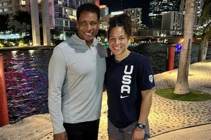 Does Veronica Burton Have A Boyfriend? Meet Her Parents And Family