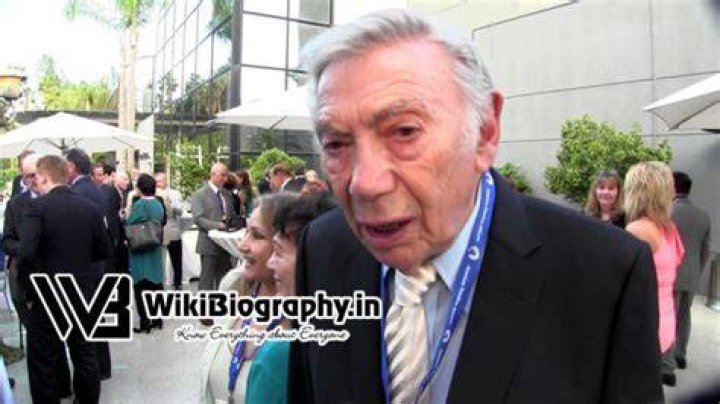 Ed Ames Height, Weight, Net Worth, Age, Birthday, Wikipedia, Who, Instagram, Biography