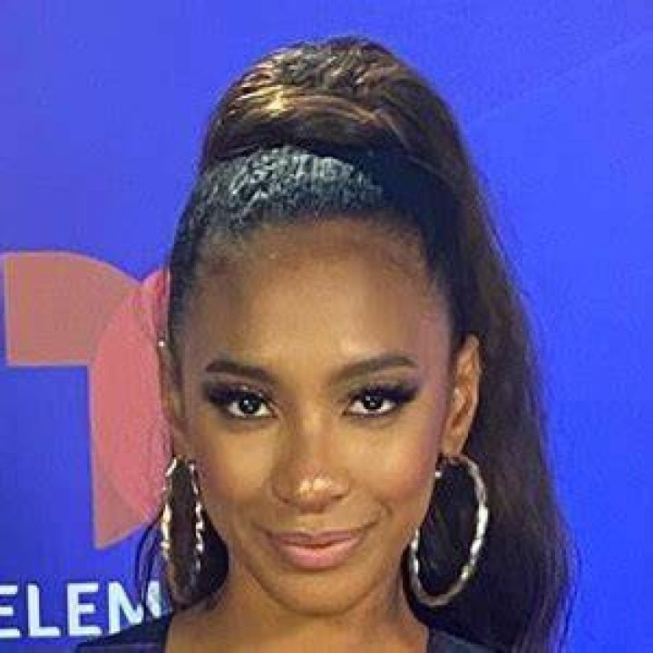 ELLAROSE KAYLOR Height, Weight, Net Worth, Age, Birthday, Wikipedia, Who, Nationality, Biography