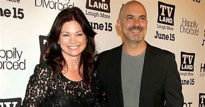
Inside Valerie Bertinelli And Husband Tom Vitale Relationship Timeline And Divorce Story 