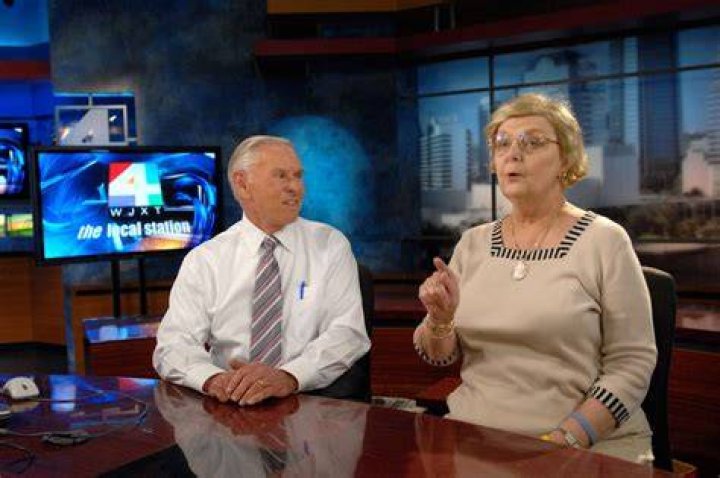 
Is Lauren Verno Leaving WJXT? Everything About The Journalist 