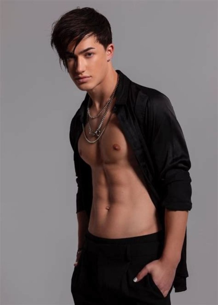 
Just Boggi – Justboggi Height, Age, Boyfriend, Biography, Wiki, Net Worth 