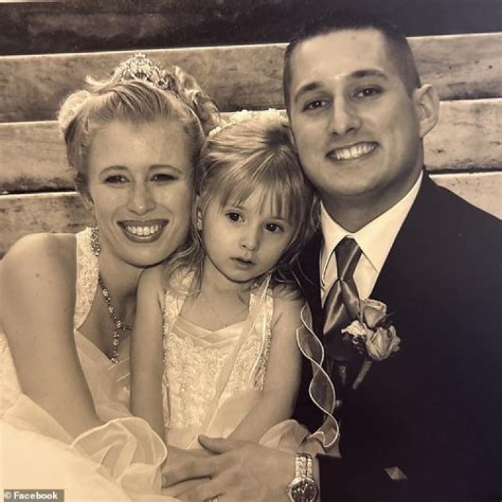 
Kaylin Gillis Husband: Was She Married? Woman Shot to Death by Man 