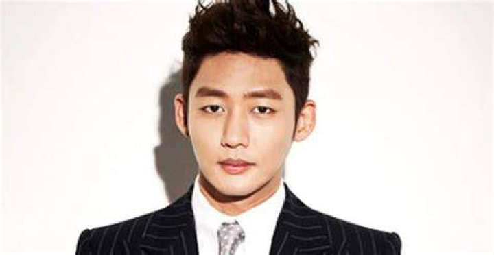 Lee Tae-sung Height, Weight, Net Worth, Age, Birthday, Wikipedia, Who, Nationality, Biography
