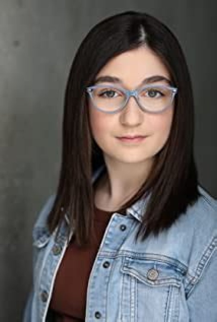 Lia Frankland Height, Weight, Net Worth, Age, Birthday, Wikipedia, Who, Instagram, Biography