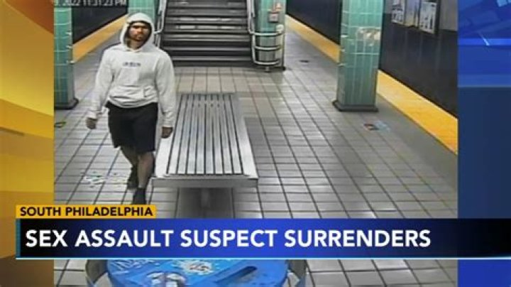 
Man wanted for SEPTA se* assaults in South Philadelphia turns himself in 