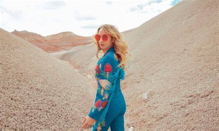 Margo Price Height, Weight, Net Worth, Age, Birthday, Wikipedia, Who, Nationality, Biography