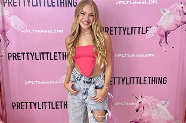 Nina Skye Height, Weight, Net Worth, Age, Birthday, Wikipedia, Who, Instagram, Biography