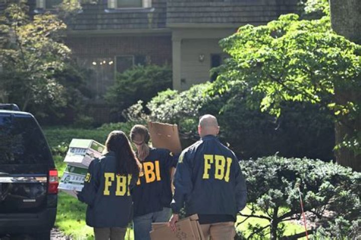 
“No wonder daughter disowned you,” Jon Voight was criticized for saying when the FBI raided Donald Trump’s house. 