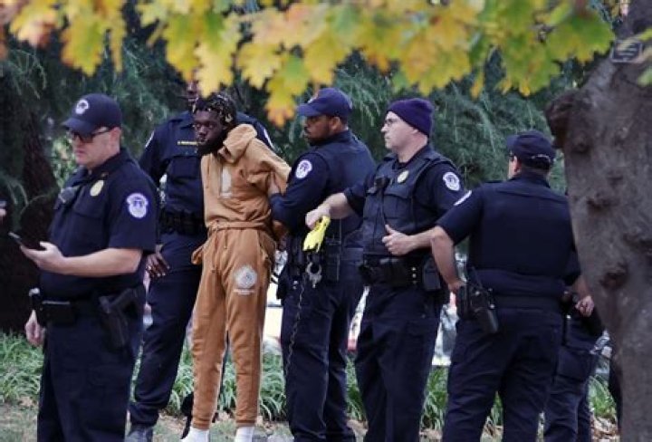Rapper Bouncebackmeek Was Arrested As Free Him Campaign Heats Up In Twitter