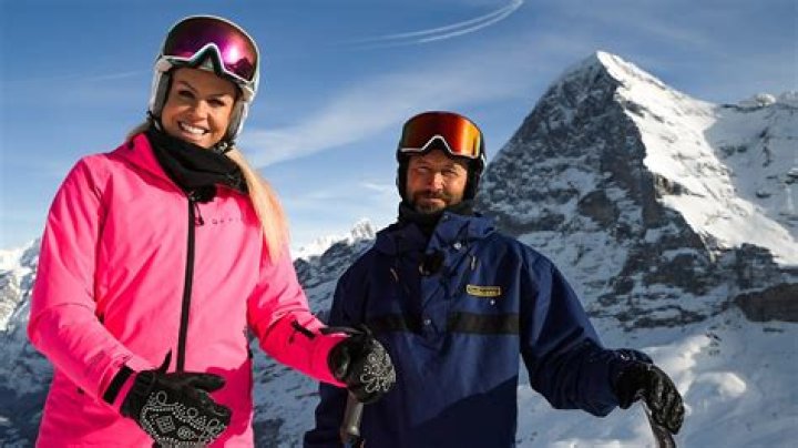 
Ski Sunday 2023 Presenter Ed Leigh Wife Sian Leigh Is A Nutrition Coach And Yoga Instructor 