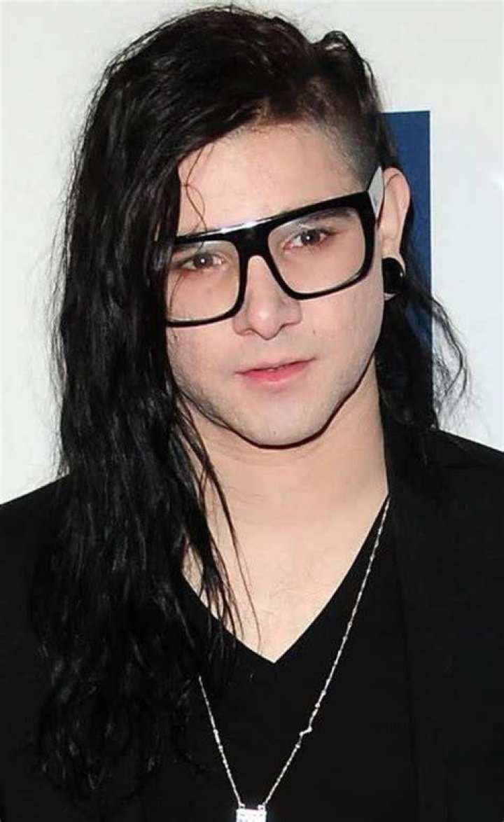 Skrillex Height, Weight, Net Worth, Age, Birthday, Wikipedia, Who, Nationality, Biography