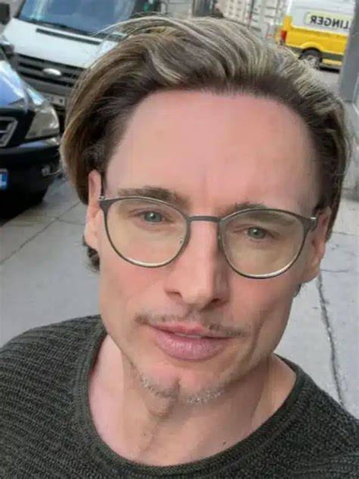 
Timnit Gebru Height, Weight, Net Worth, Age, Birthday, Wikipedia, Who, Instagram, Biography 