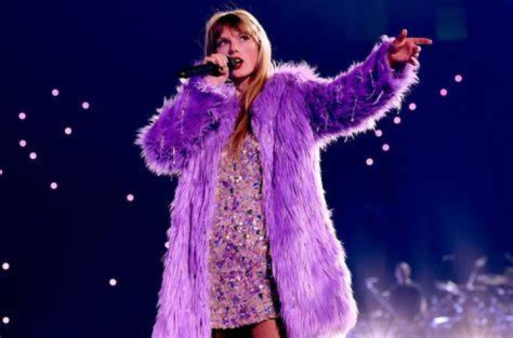 
Why Is Taylor Swift’s ‘Midnights’ Not Nominated for Grammys 2023? 